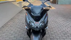 Kawasaki J 300 (2017 - 21)  (2)