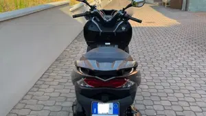 Kawasaki J 300 (2017 - 21)  (4)