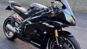 Yamaha YZF R6 (2006 - 07)  (8)