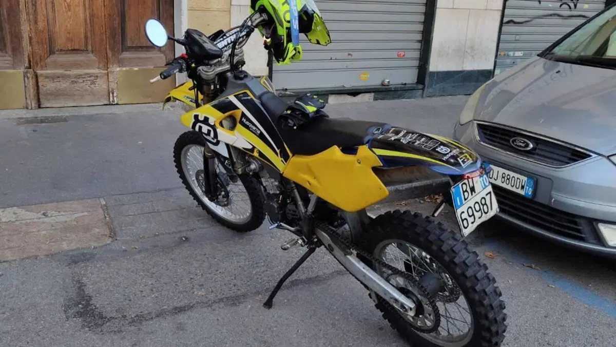 Husqvarna TE 250 (2002 - 04)  (2)