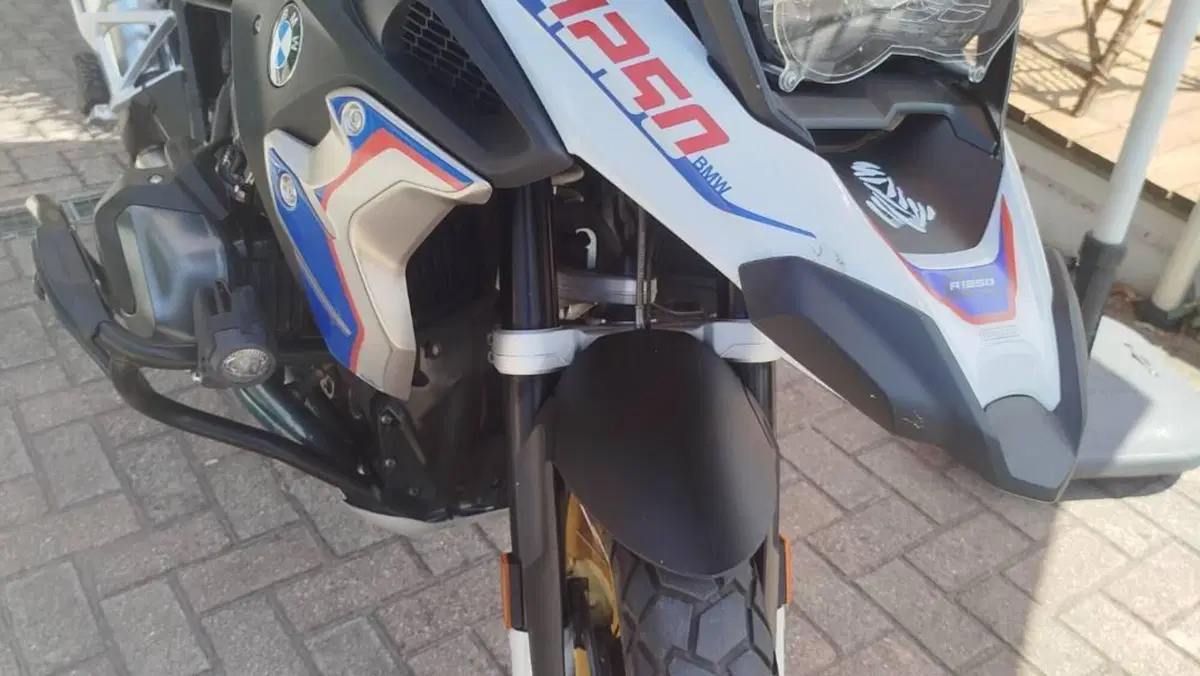 Bmw R 1250 GS (2021 - 24)  (2)