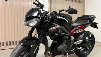 Triumph Street Triple R (2020 - 22) usata