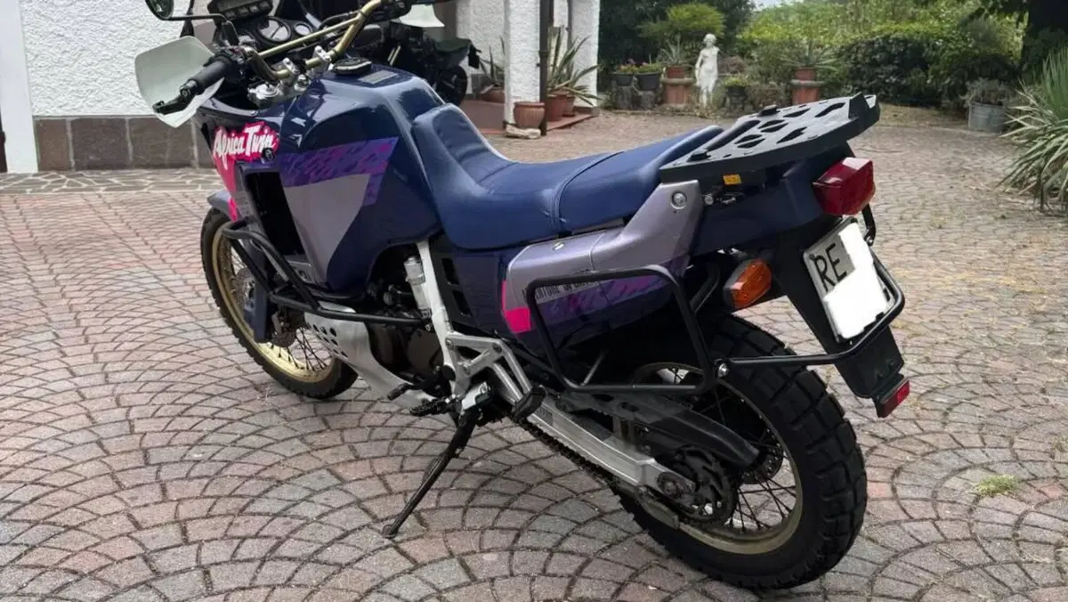 Honda   (4)