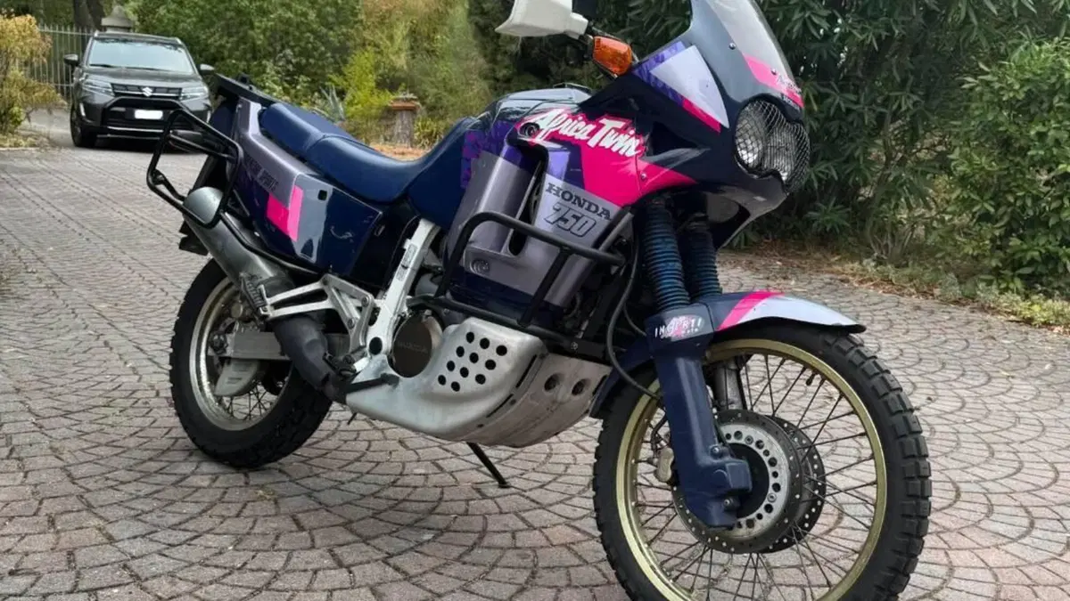 Honda Africa Twin XRV 750 (1992)  (8)