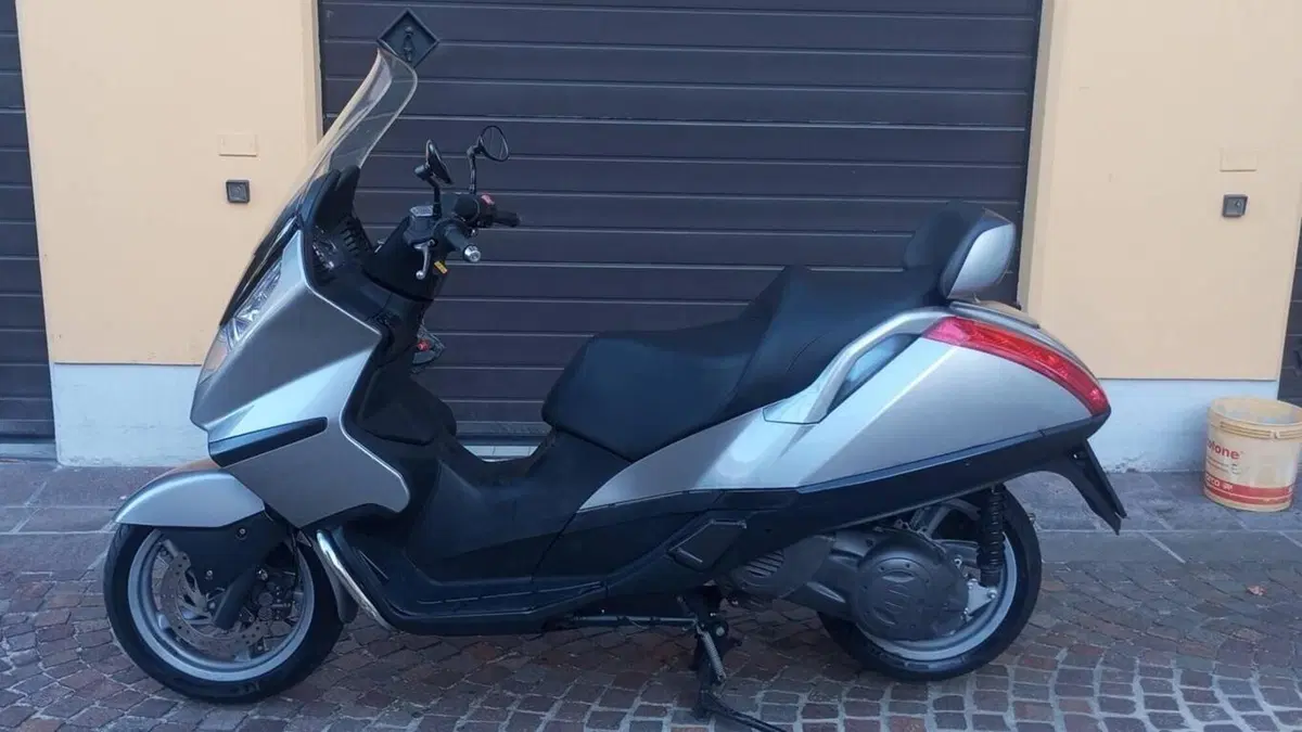 Aprilia Atlantic 500 (2003 - 04)  (2)