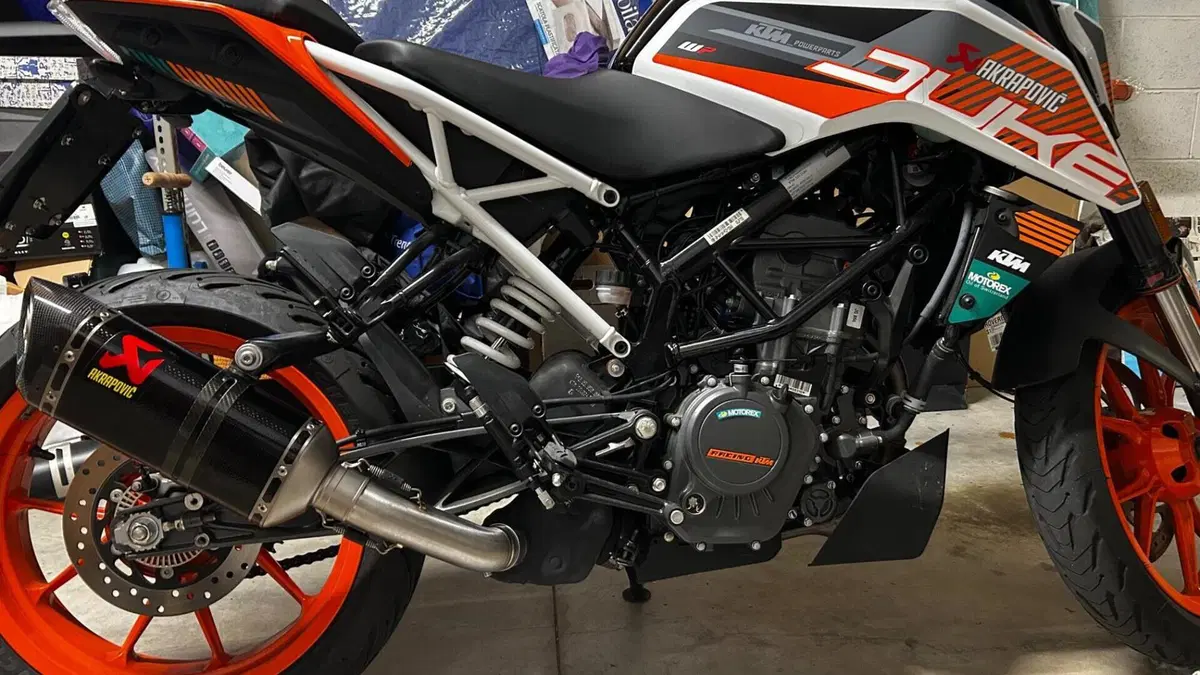 KTM 125 Duke (2021 - 23)  (3)
