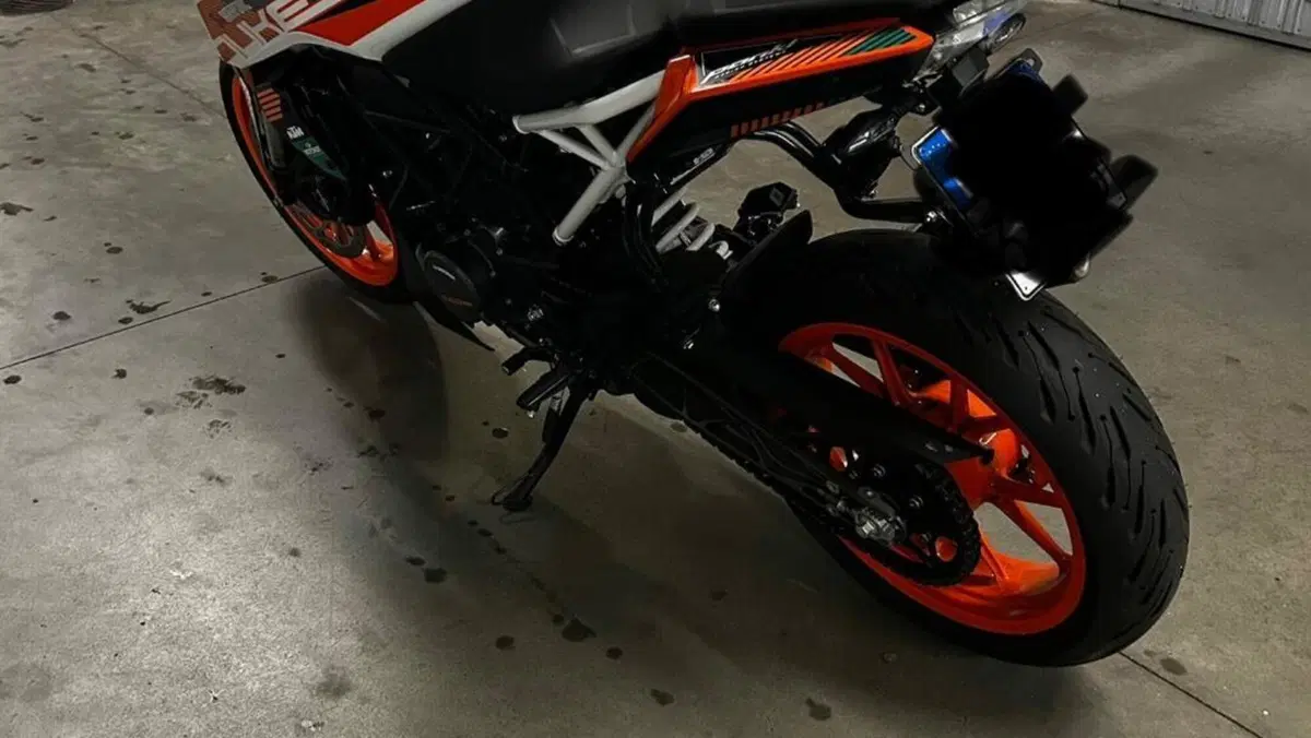 KTM 125 Duke (2021 - 23)  (4)