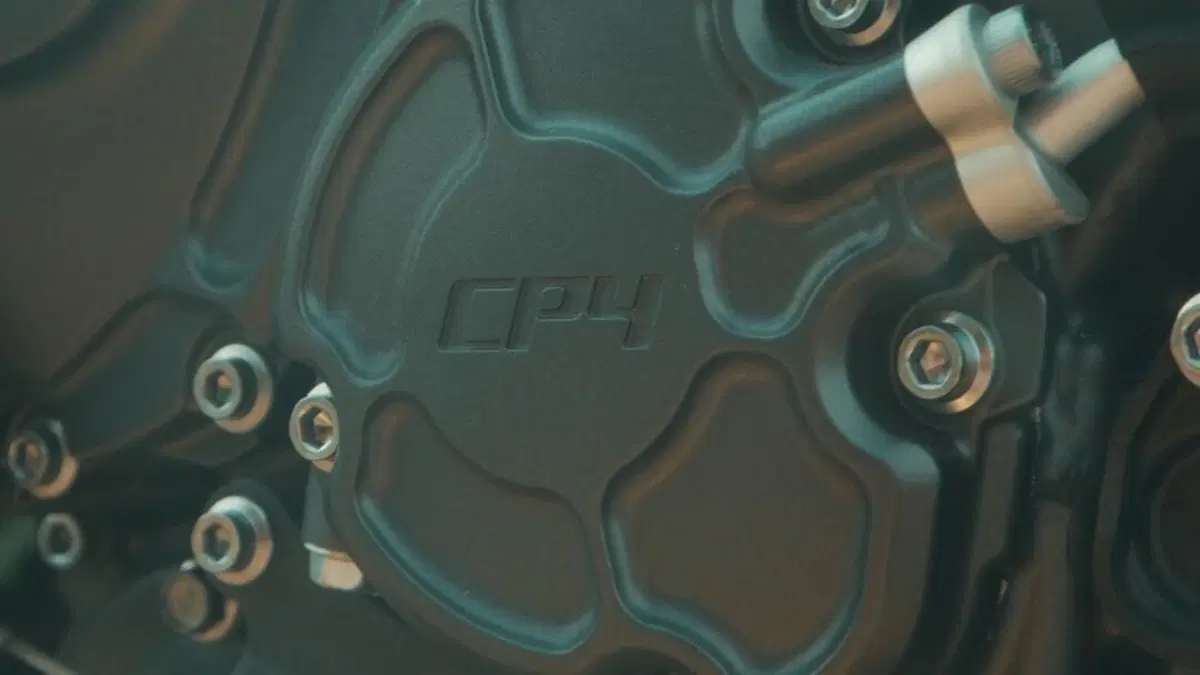 Yamaha MT-10 SP (2022 - 25)  (6)