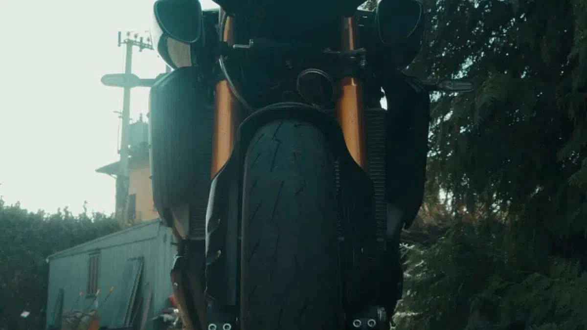 Yamaha MT-10 SP (2022 - 25)  (12)