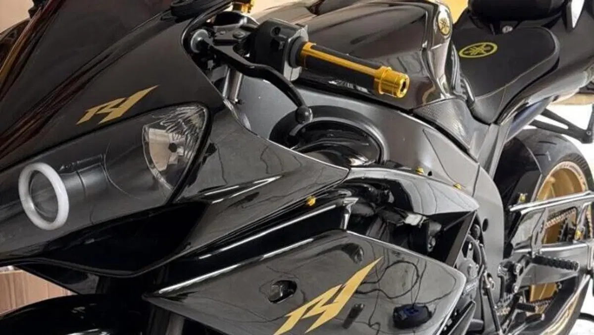Yamaha YZF R1 (2009 - 11)  (5)
