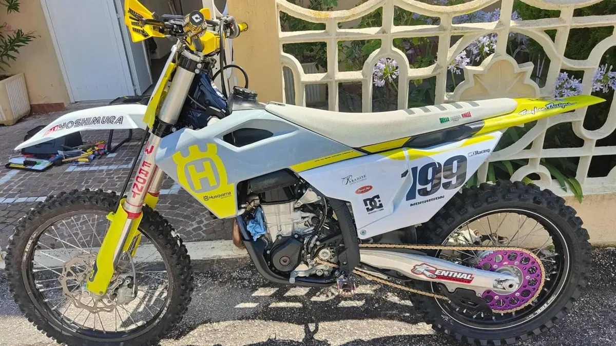 Husqvarna FC 450 (2024)  (2)