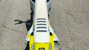 Husqvarna FC 450 (2024)  (6)