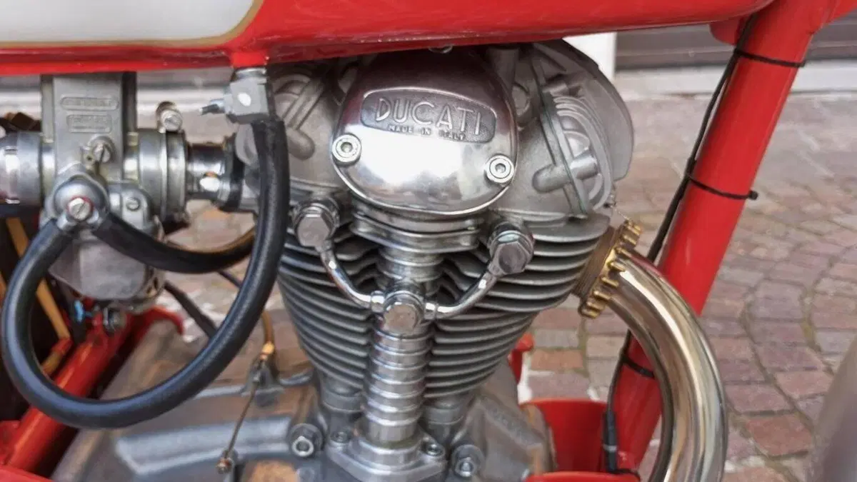 Ducati   (5)