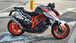 KTM 1290 Super Duke R ABS (2017 - 18) 