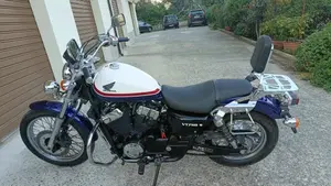 Honda VT 750S  (3)