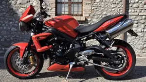 Triumph Street Triple R (2009 - 12)  (5)