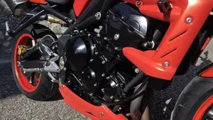 Triumph Street Triple R (2009 - 12)  (9)