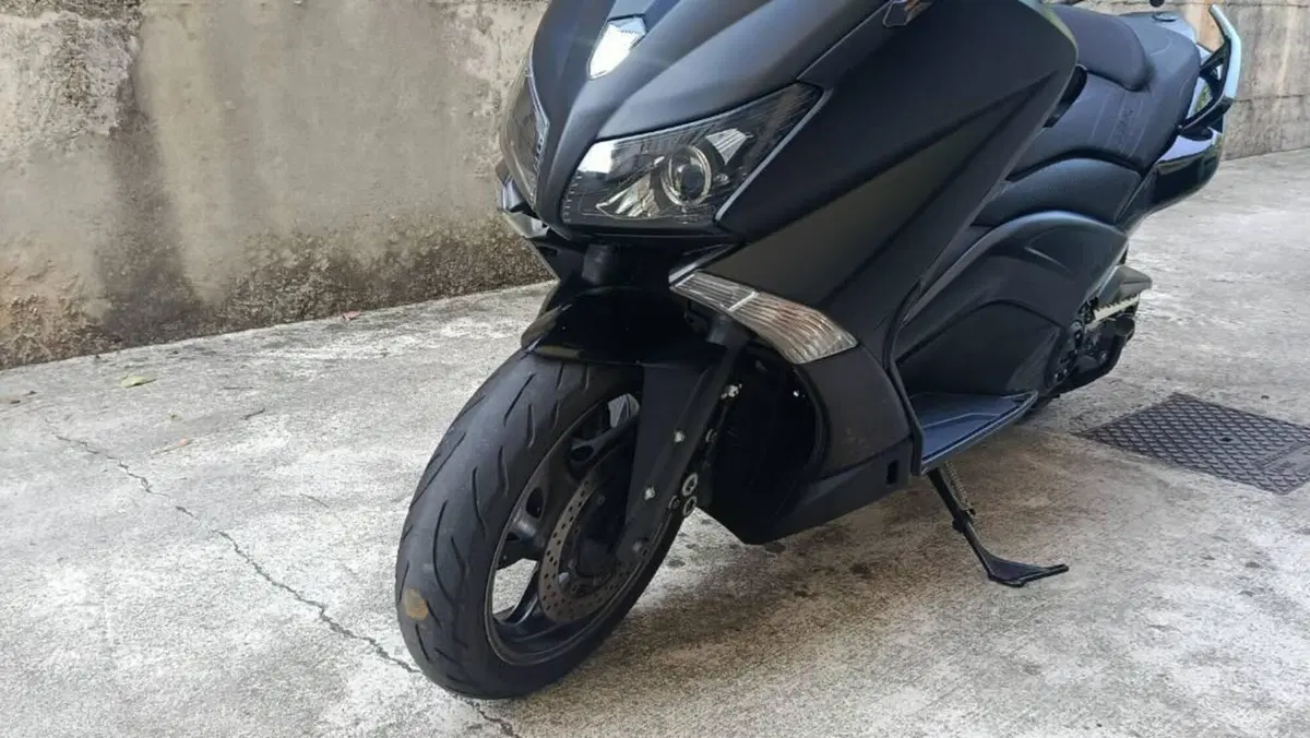 Yamaha T-Max 530 ABS (2012 - 14)  (9)
