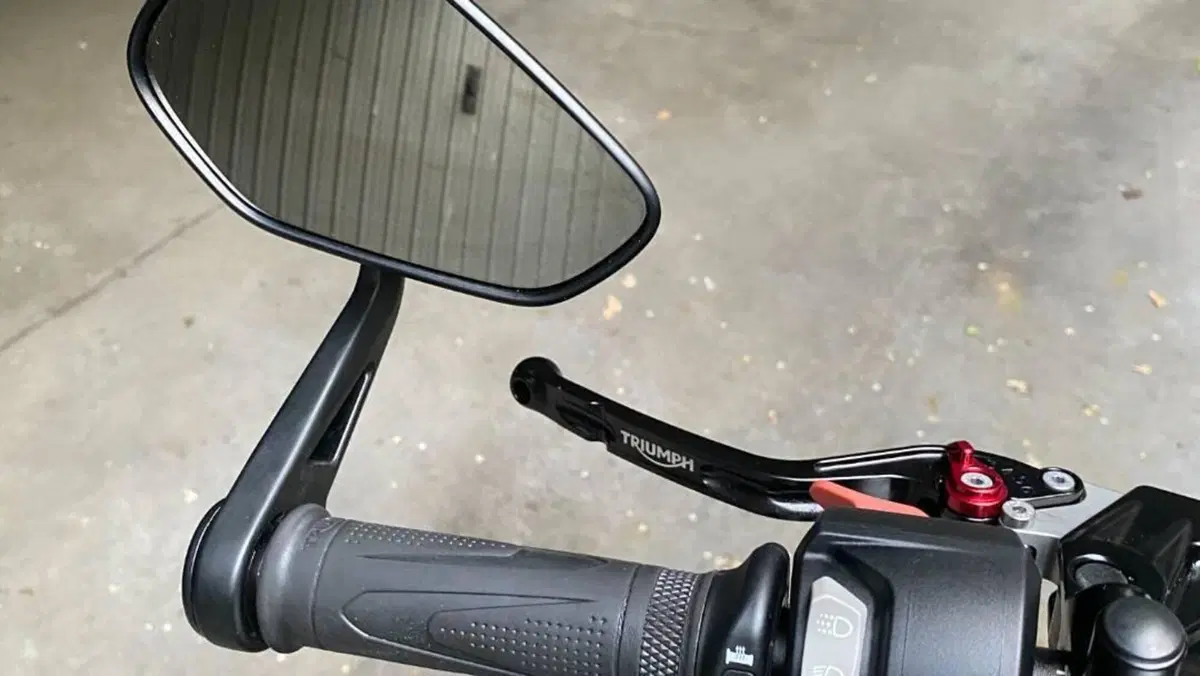 Triumph Street Triple R (2017 - 20)  (7)