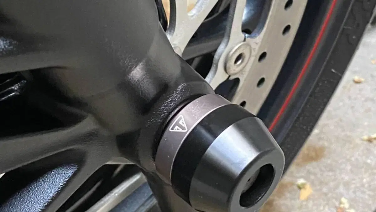 Triumph Street Triple R (2017 - 20)  (12)