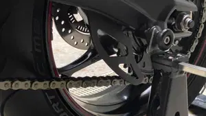 Triumph Street Triple R (2017 - 20)  (15)