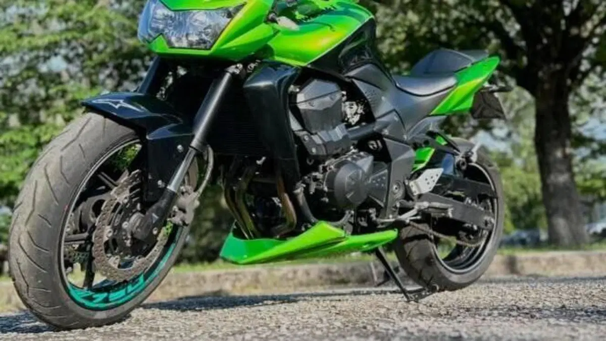 Kawasaki Z 750 (2007 - 14) 