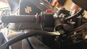Suzuki GSX R 750 (2006 - 07)  (7)