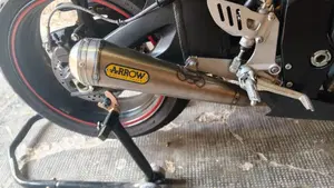 Suzuki GSX R 750 (2006 - 07)  (9)
