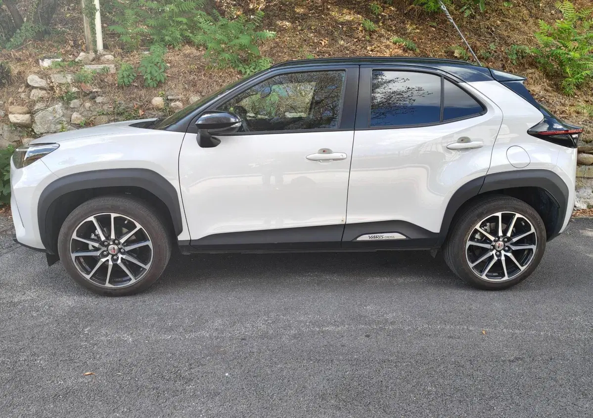 Toyota Yaris Cross 1.5 Hybrid 5p.E-CVT GR SPORT Black Sky