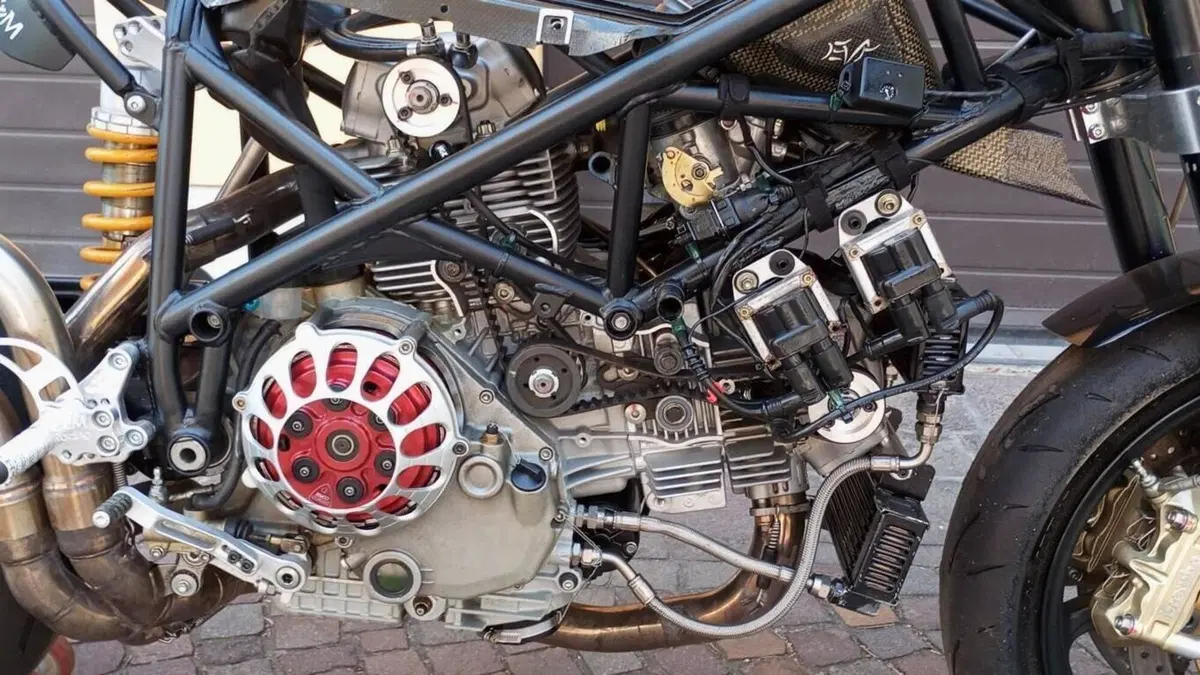 Ducati   (4)
