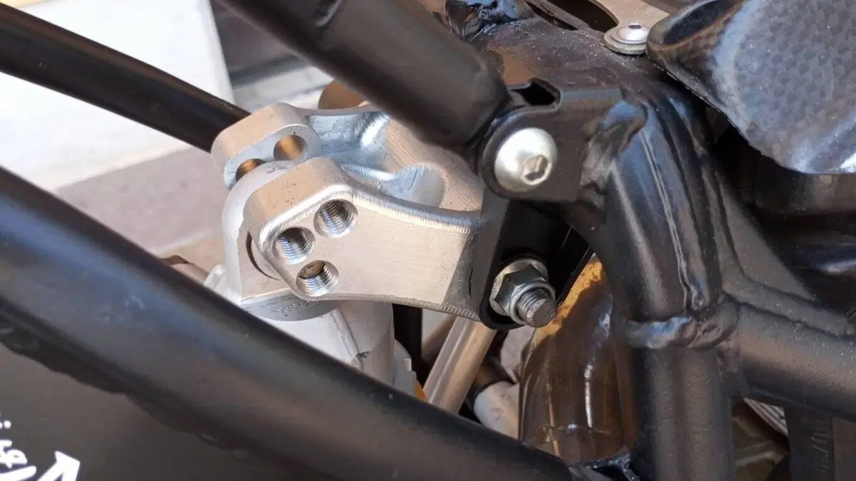 Ducati   (9)