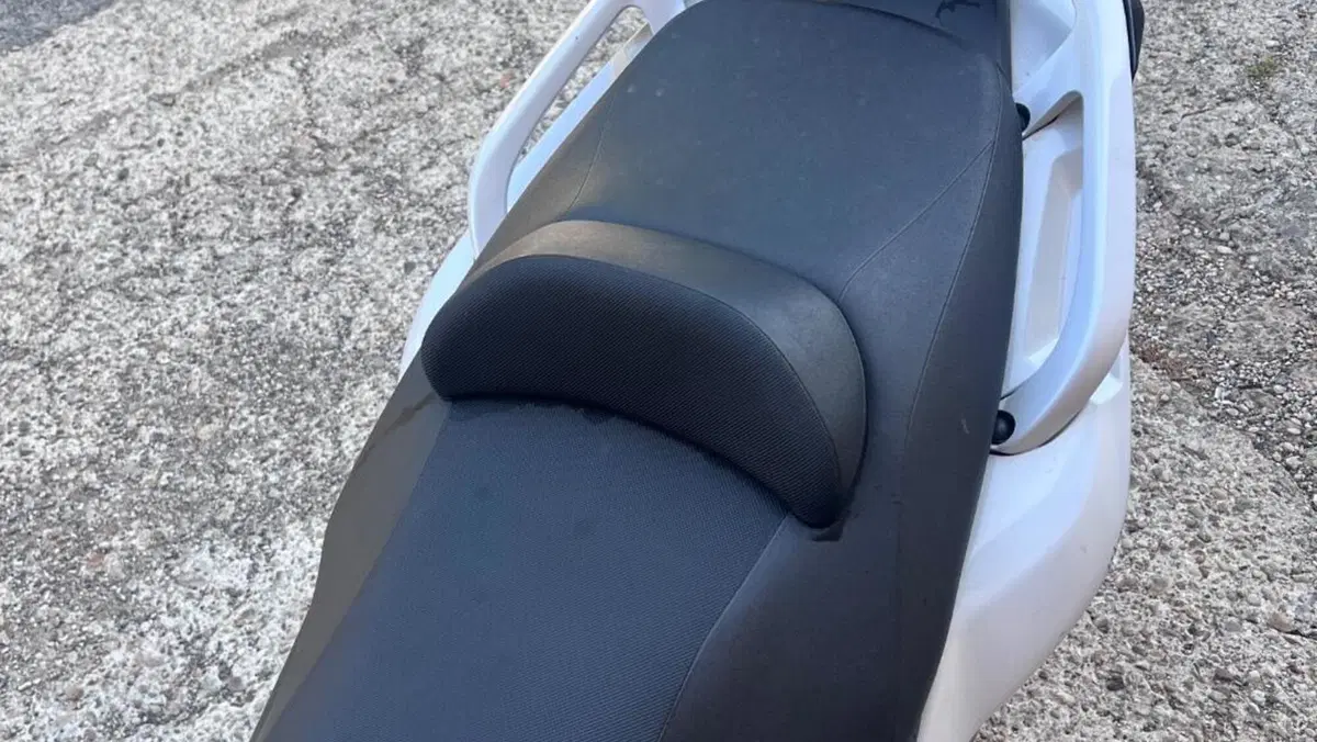 Yamaha T-Max 530 (2012 - 14)  (5)