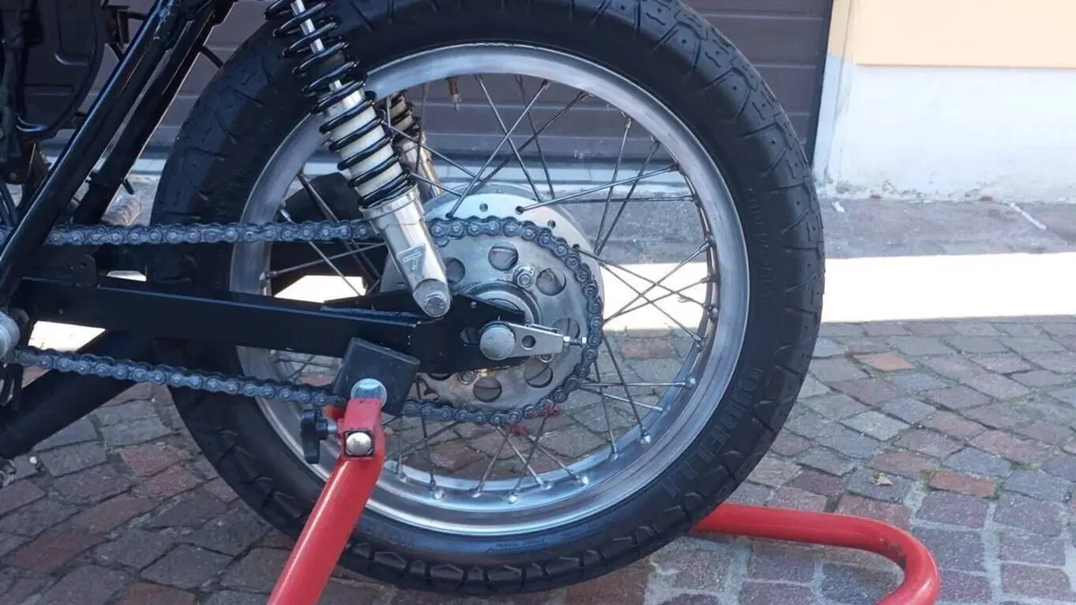 Honda   (19)