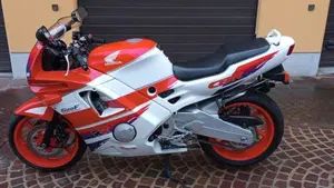 Honda   (2)