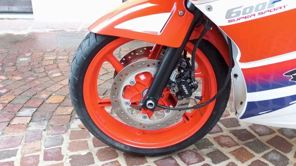 Honda   (6)