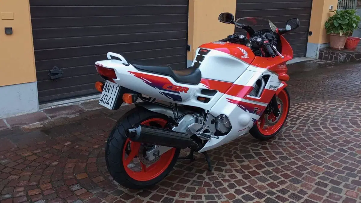 Honda   (20)