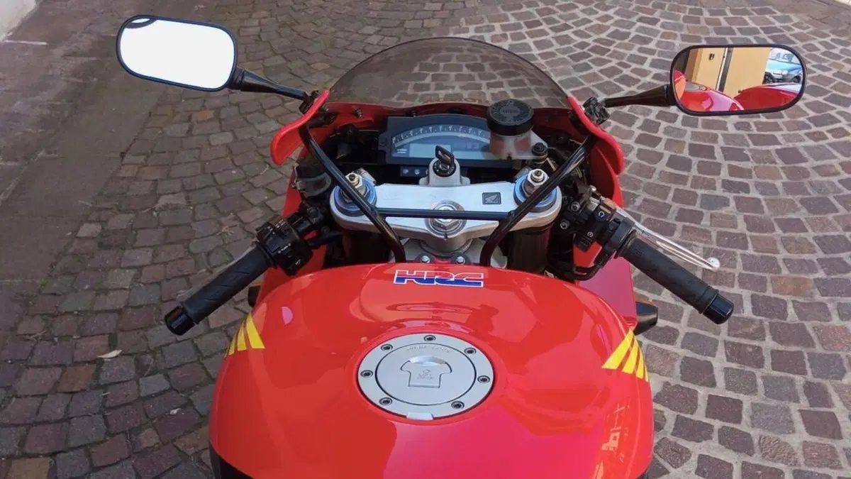 Honda   (10)