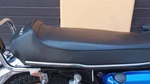 Kawasaki   (4)