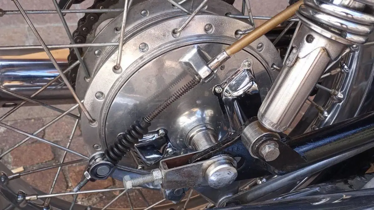 Kawasaki   (10)