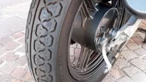 Kawasaki   (6)