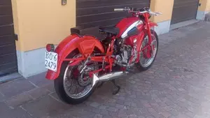 Moto Guzzi   (6)