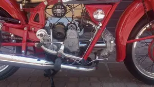 Moto Guzzi   (8)