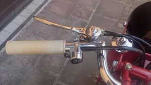 Moto Guzzi   (18)