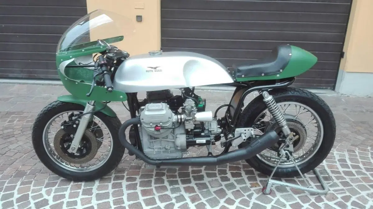 Moto Guzzi   (2)