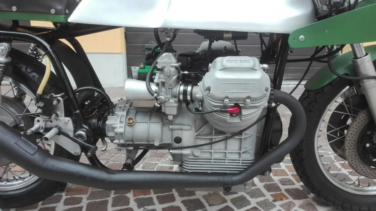 Moto Guzzi   (3)