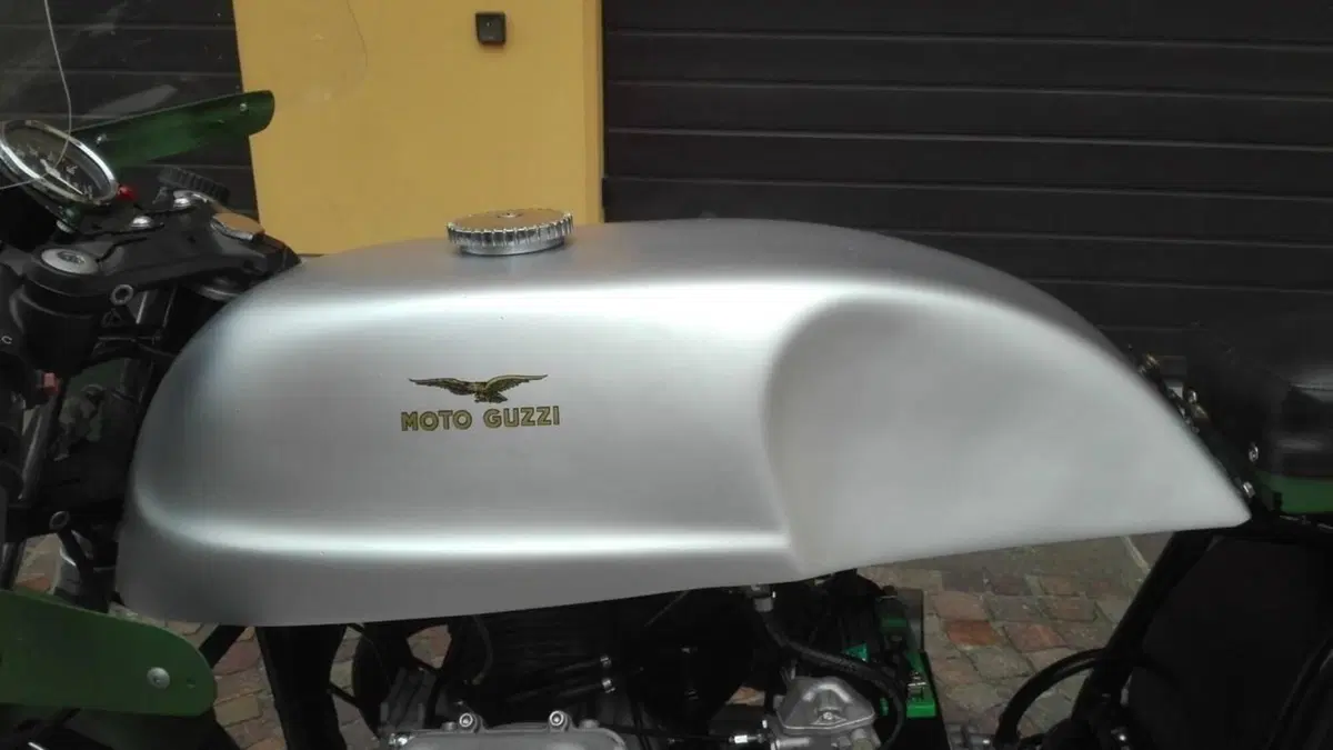 Moto Guzzi   (12)