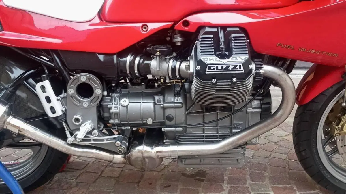 Moto Guzzi   (3)