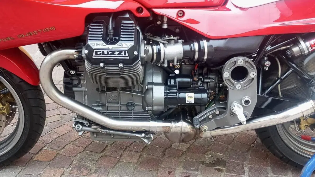 Moto Guzzi   (9)