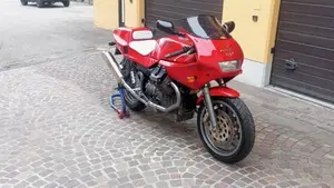 Moto Guzzi   (19)