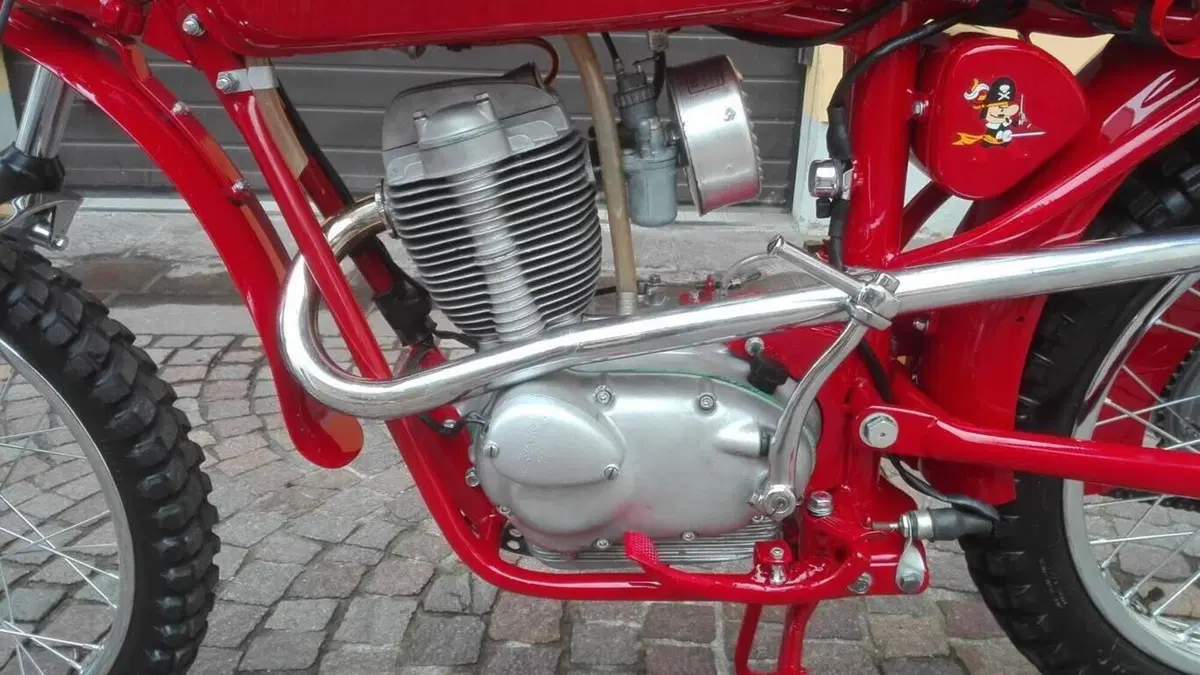 Moto Morini   (19)
